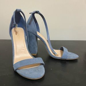 Shoe dazzle chunky heel size 8.5